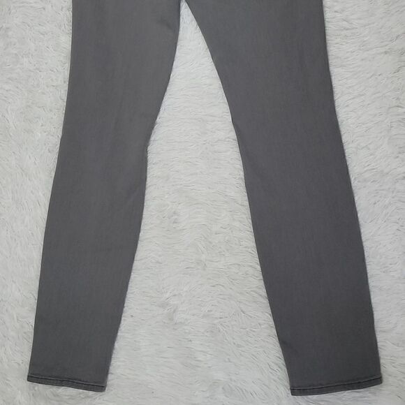 FRAME  Denim Distressed Jeans - Picture 9 of 11